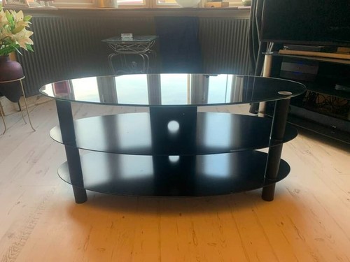 Black glass corner three - black,